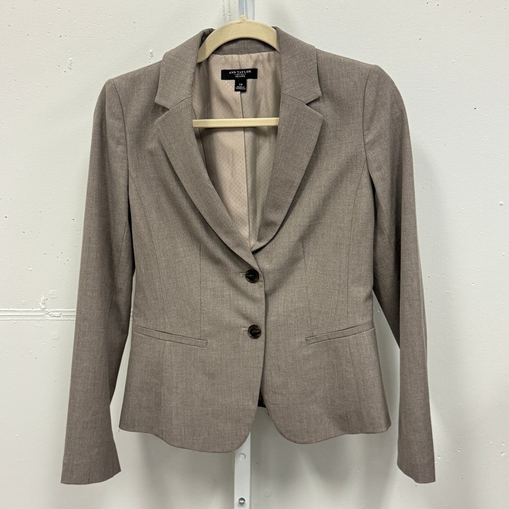 Ann Taylor Petite Taupe Brown 2-Button Blazer Jacket Size 2P Professional Office